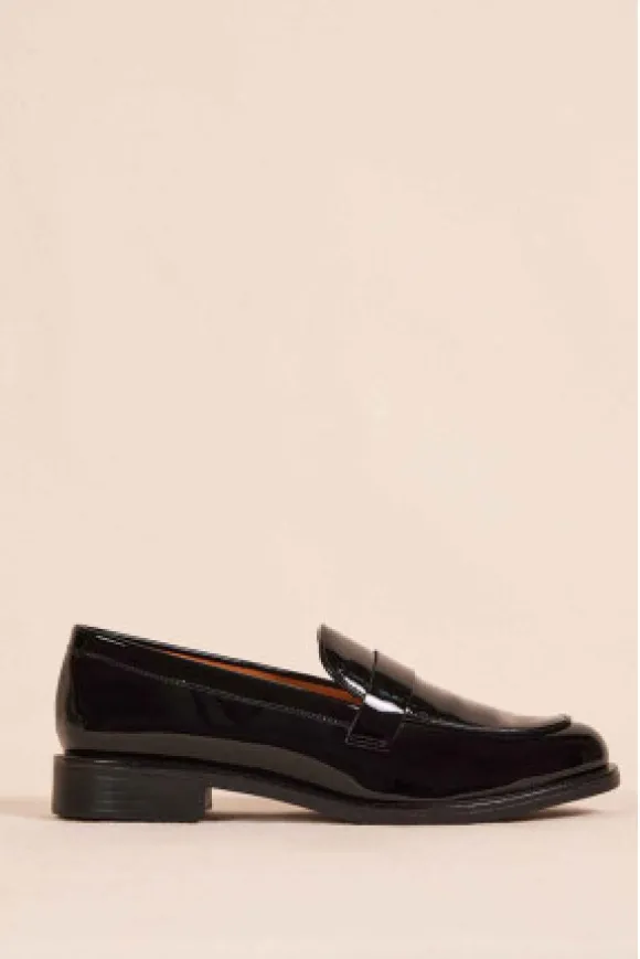 MOCASSINS VERNIS AMBER NOIR