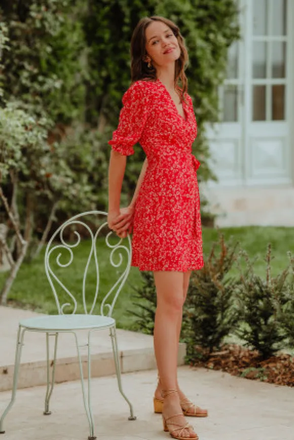 ROBE ADELIA KUAZA